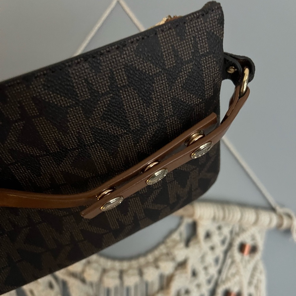 Michael Kors Brown and Gold Chain Crossbody Bag *Retired* - Picture 5 of 5